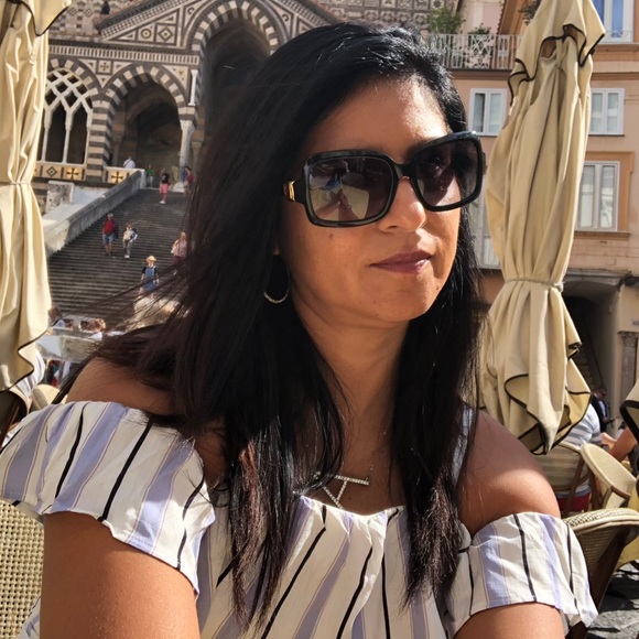 Striped off the shoulder cropped jumpsuit - Picture 7 of 8